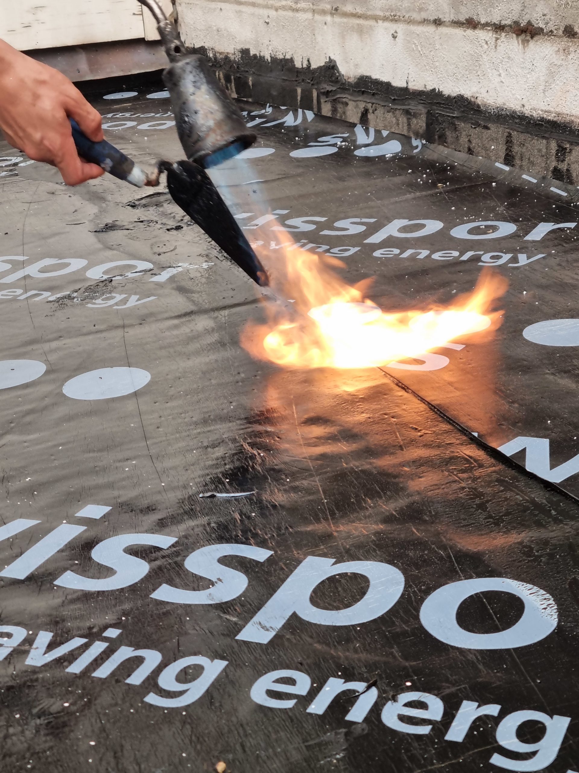 Pose d'étanchéité bitumineuse genève